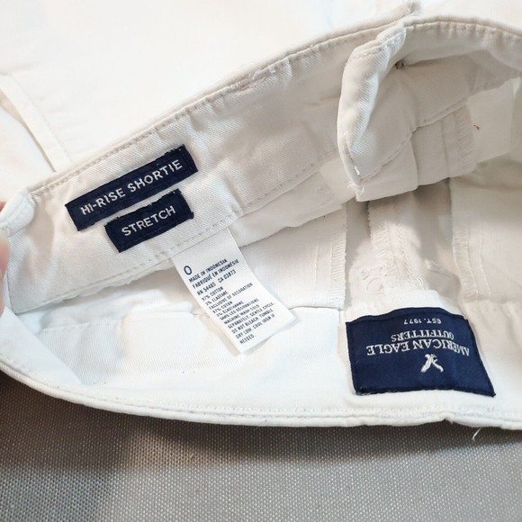 American Eagle Shorts High Rise Shortie White Stretch Cuffed Size 0 Outfitters - Picture 4 of 11